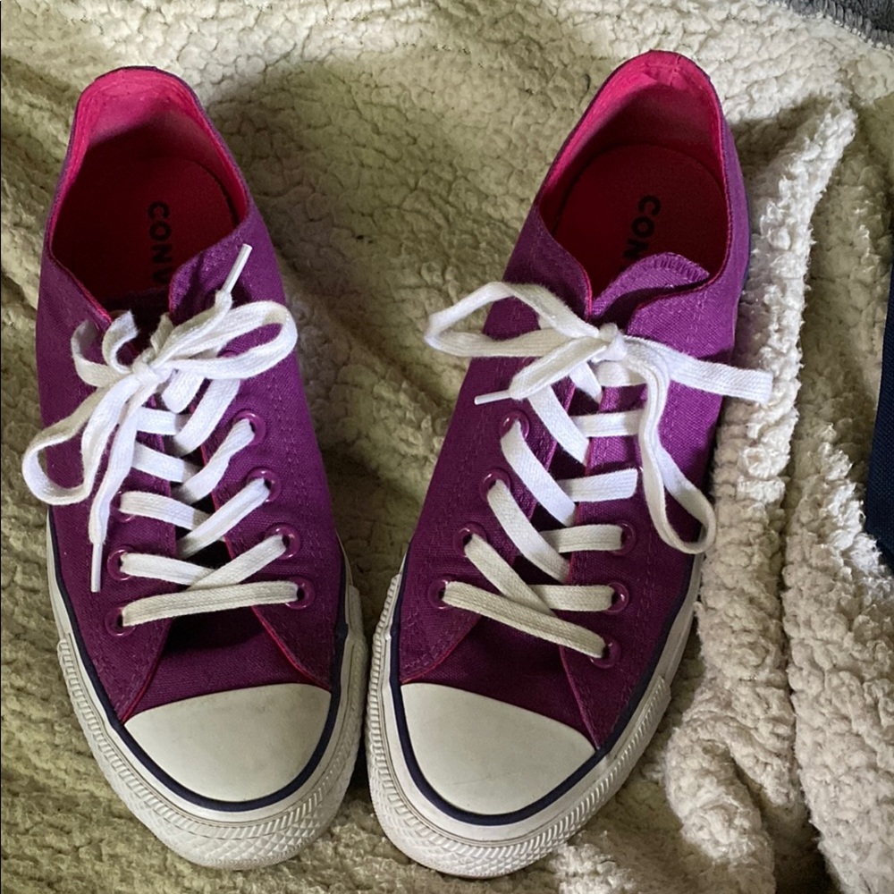 Converse Women's Sneakers in Purple and White